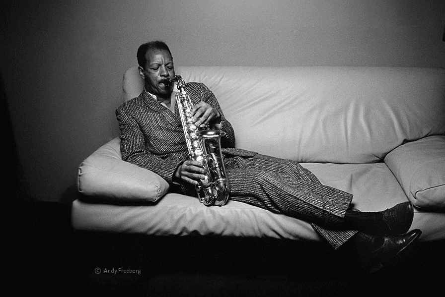 Evrenin ritmi: Spiritüel cazın kaotik meditasyonu