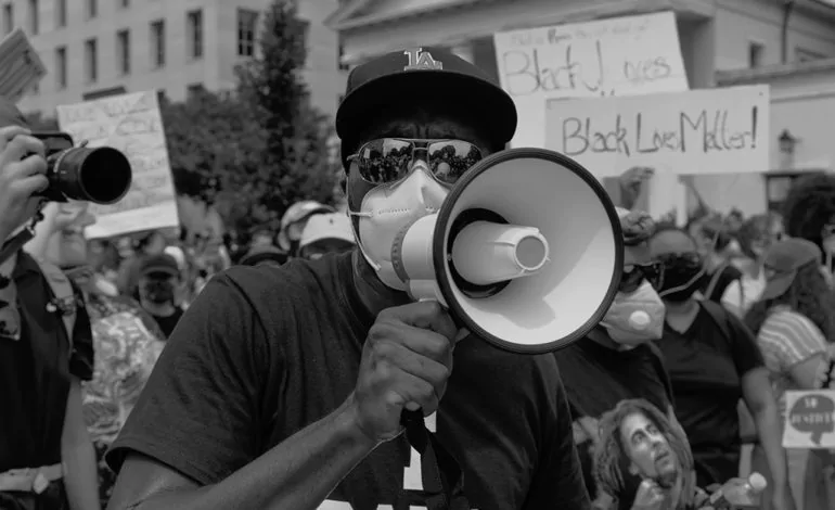 The Red Line Between Free Speech and Hate Speech