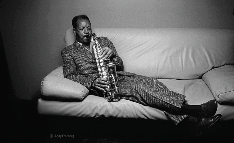 Evrenin ritmi: Spiritüel cazın kaotik meditasyonu