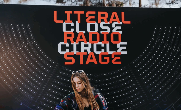 Close Circle by Literal Radio, +1 Sunar: Pozitif Vibrations’ta.